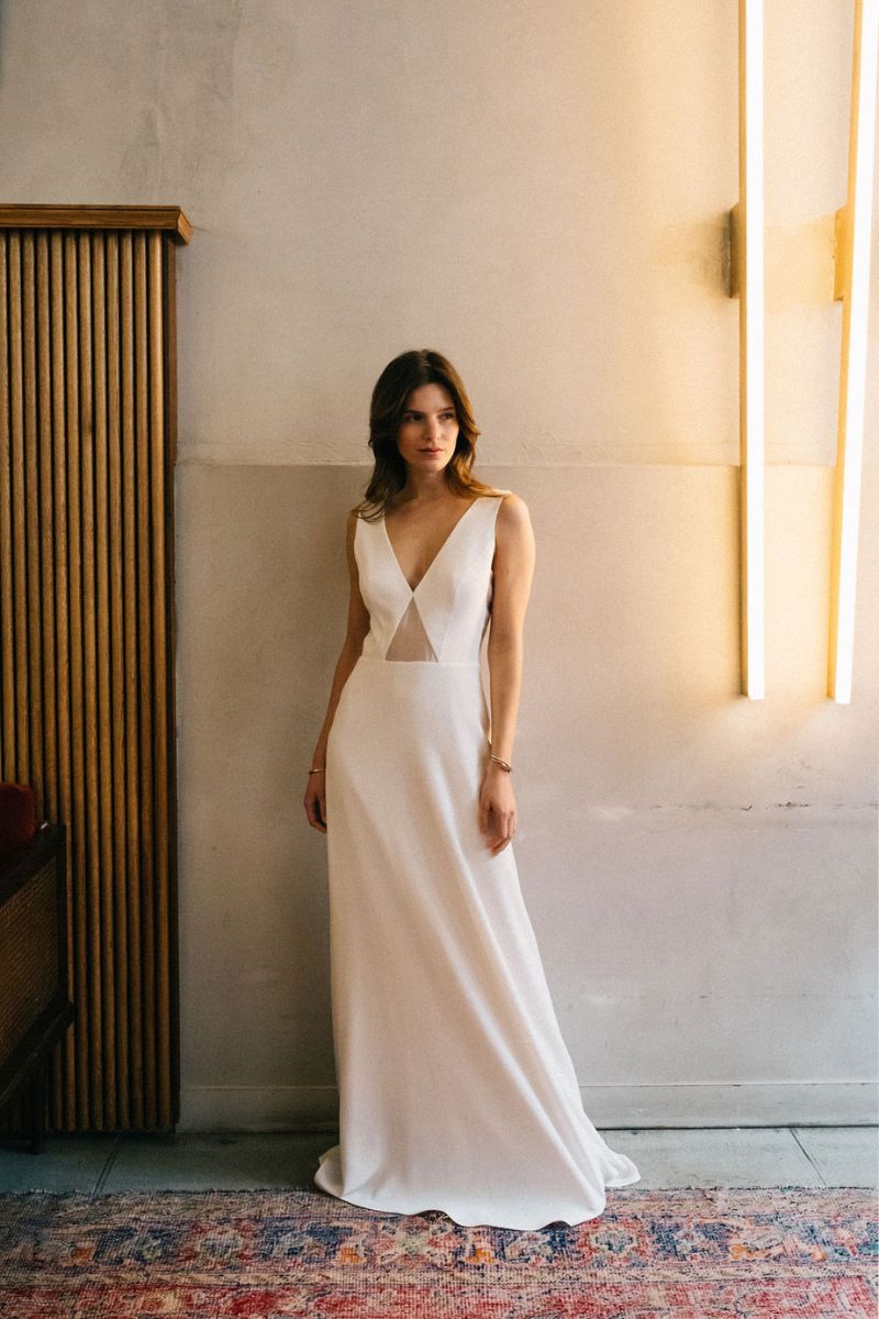 Robe de mariée simple et épurée