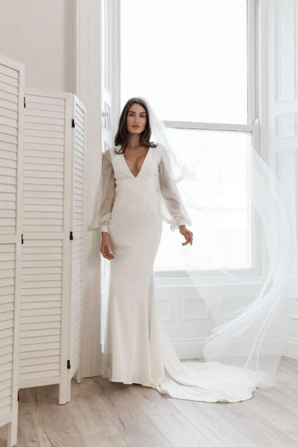 Robe de mariée minimalaiste