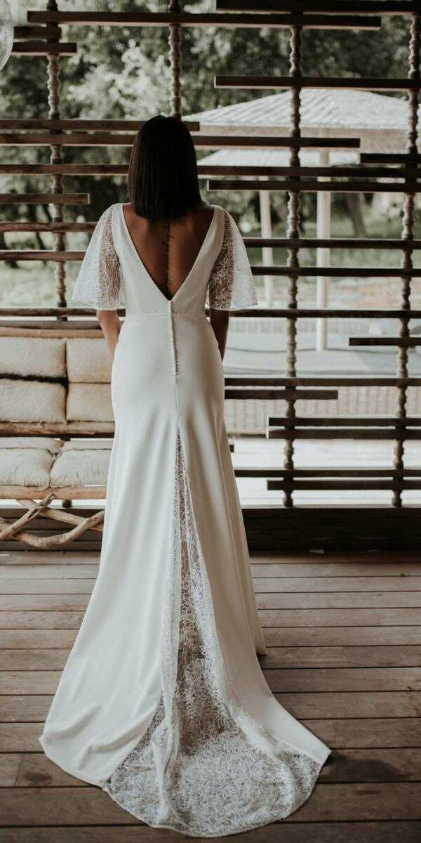 Robe de mariée dos nu V en crêpe et tulle sequins Manon Gontero