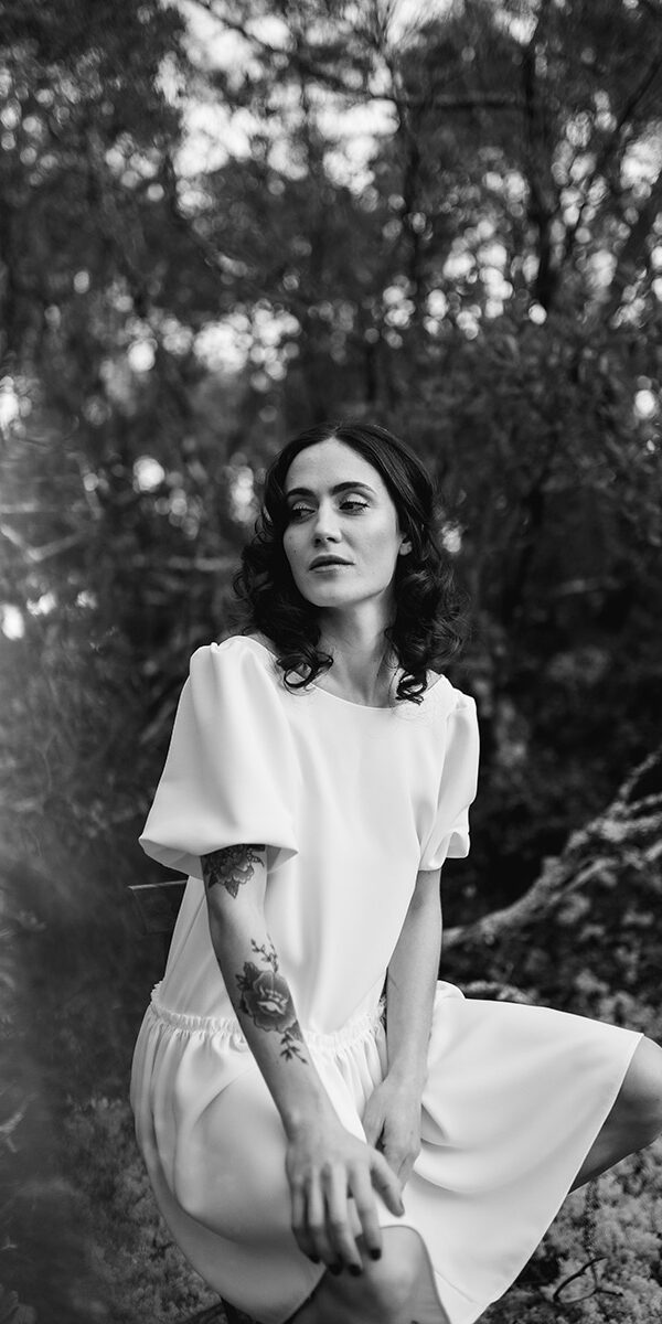 Robe courte de seconde main pour mariage civil - La Sève
