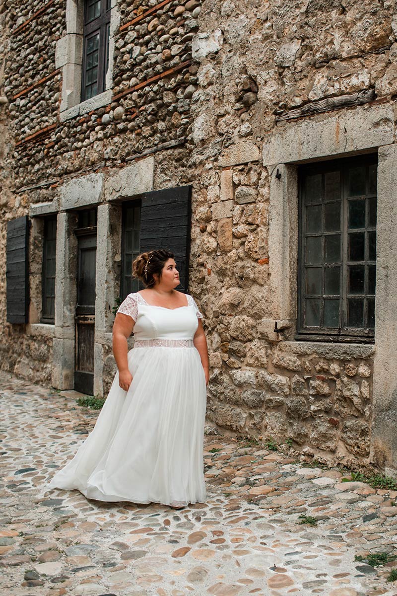 Robe de mariée champêtre simple - La Sève