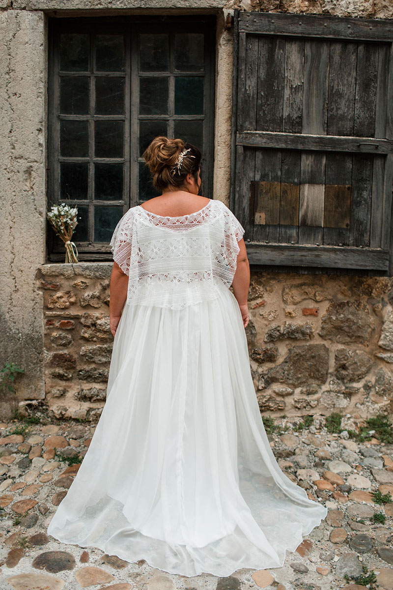 Robe de mariée fluide avec top en dentelle - Mademoiselle Madame