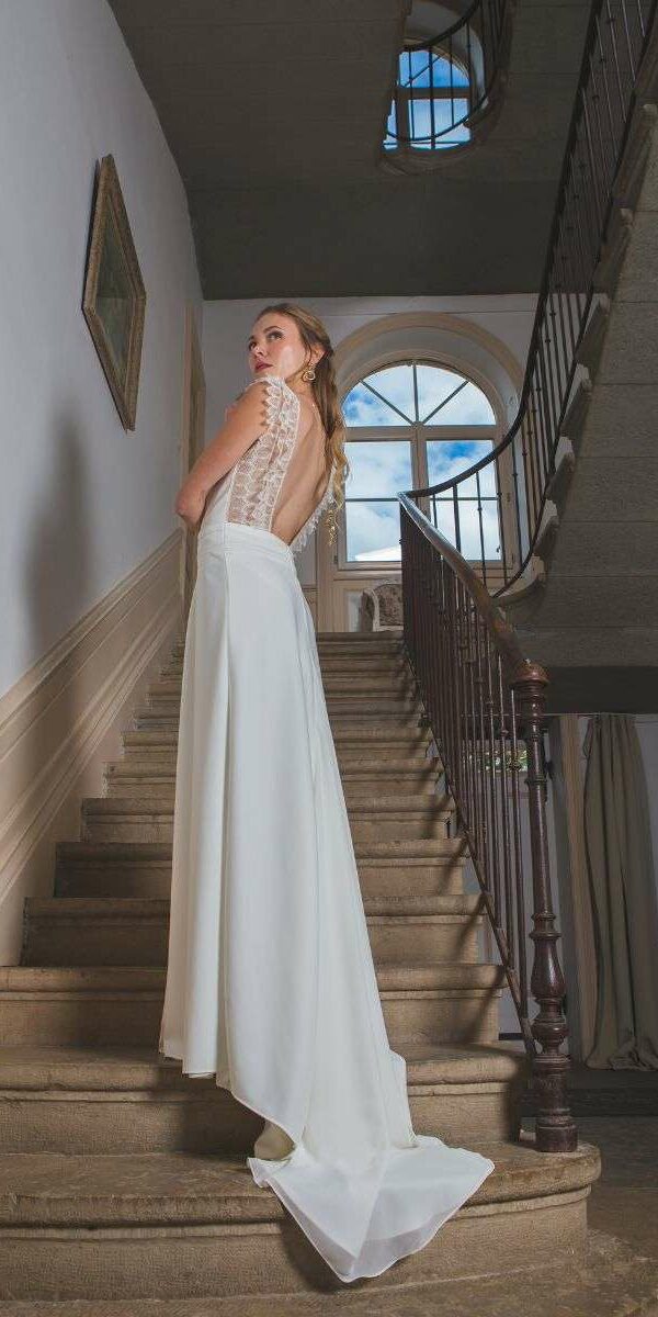 Top pour ensemble robe de mariée grand dos nu en dentelle Aurélia Prado