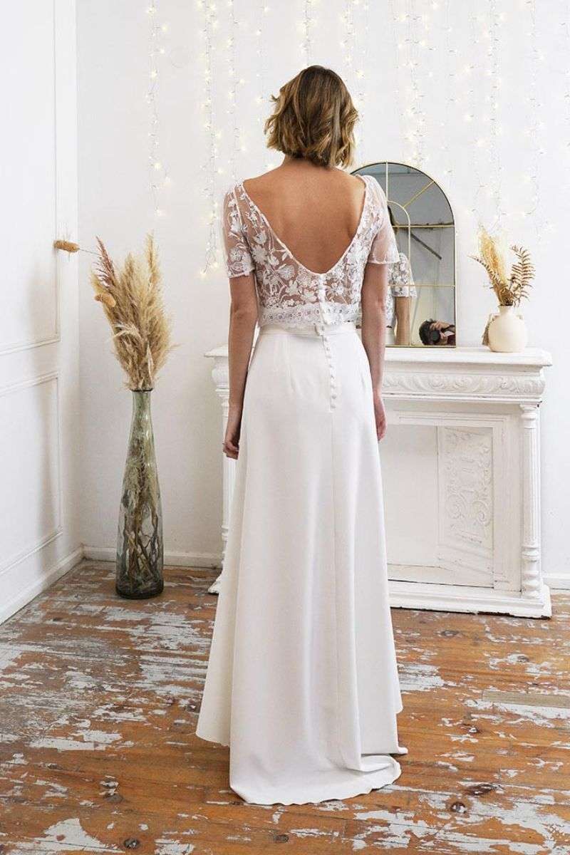 Ensemble-jupe-top-mariage-Veronique-Combe.jpg Robe de mariée deux pièces en dentelle dos nu Véronique Combe