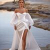 Federica-MillaNova-outlet-robes-marieelyon.jpg Robe de mariée bustier drapé manches bouffantes Milla Nova