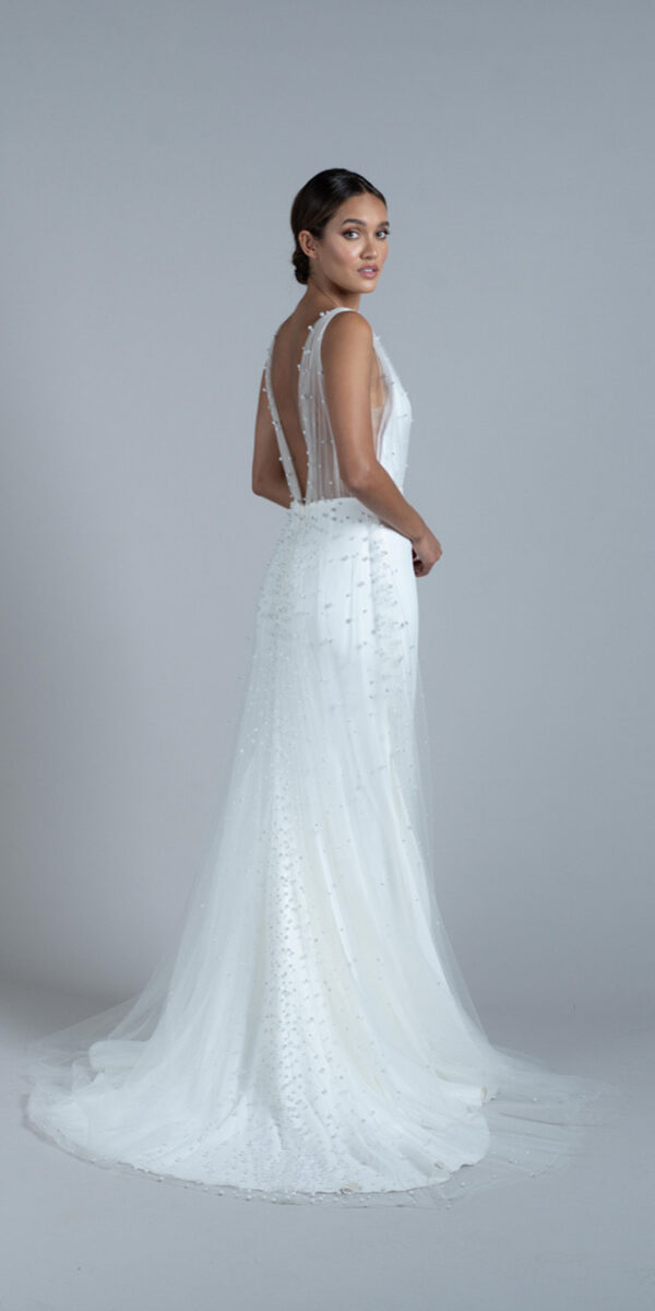 Robe de mariée en tulle brodé de perles Rime Ardoaky de seconde main