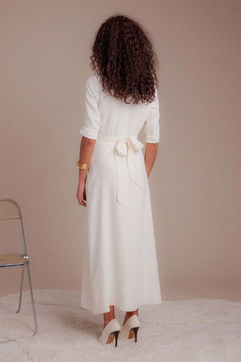 LaRochelle-UniParis-robe-mariee-civil-manches-trois-quart.jpg Robe mariage civile manches trois quart Uni Paris
