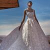 Lapis-Pronovias-robe-mariee-princesse-fleurs.jpg