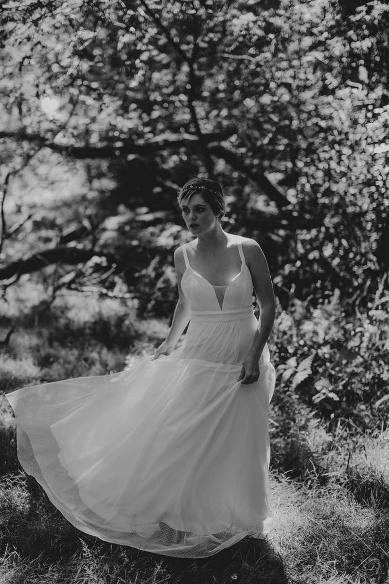 Robe de mariée fluide champêtre en tulle plumetis Salomé Gautard