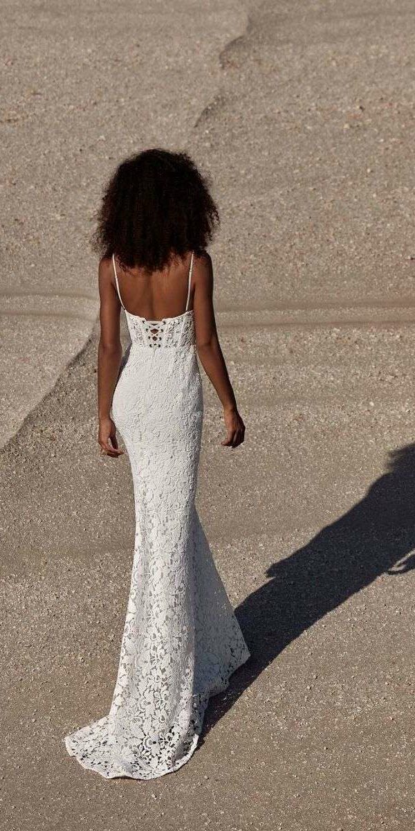 Robe de mariée sirène en dentelle guipure bretelles fines Milla Nova