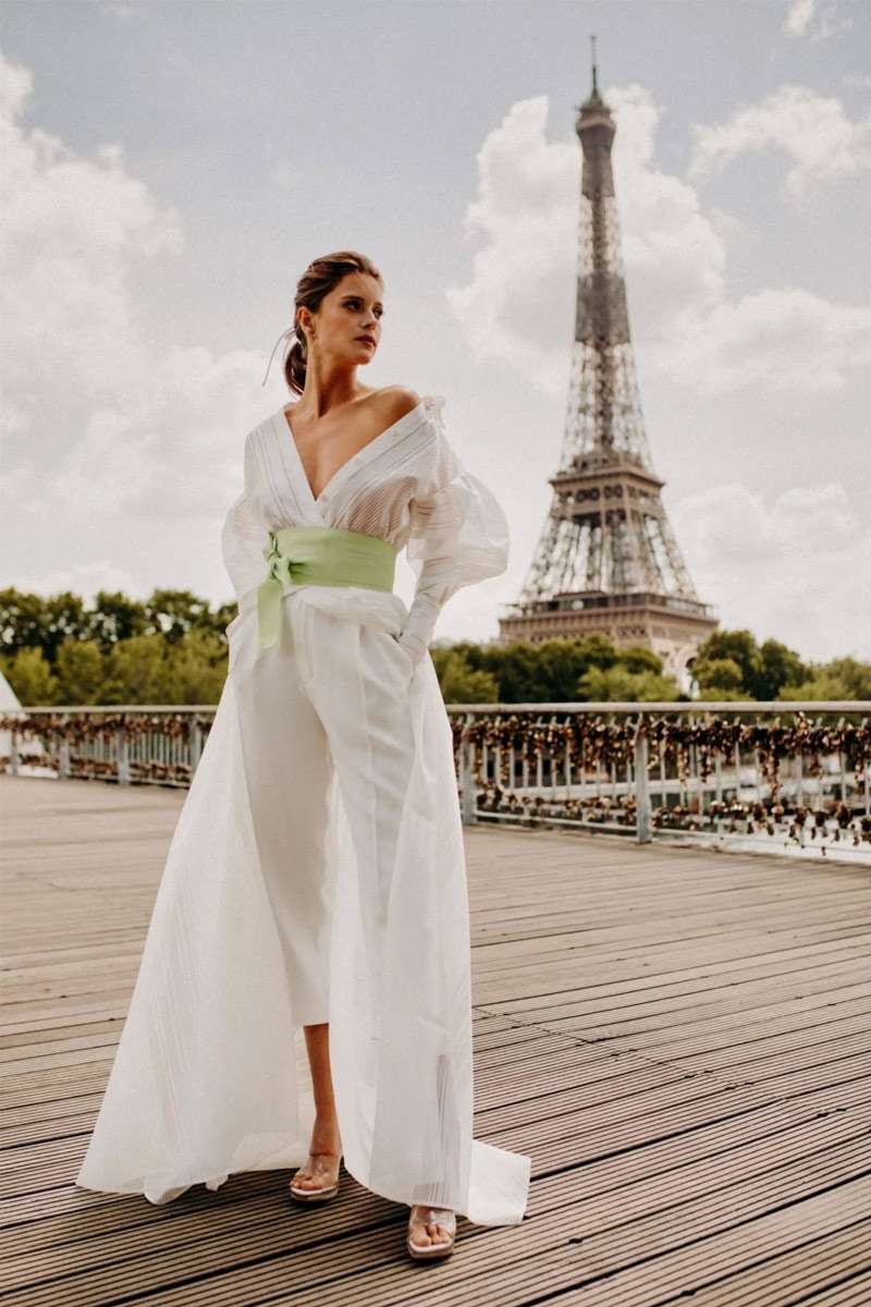 Myris-Cymbeline-tenue-mariage-civil.jpg Robe chemise de mariage seconde main Cymbeline