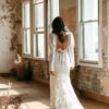 Robe de mariée sirène tout en dentelle avec grand dos nue Rue de Seine
