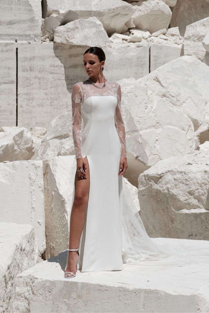 Robe de mariée de créatrice de seconde main avec fente Manon Gontero