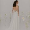 Robe de mariée de seconde main moderne avec broderie fleurs fluide Atelier Swan