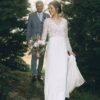 Renee-Marylise-robes-mariee-manches-longues.jpg Robe de mariée bohème en dentelle fleurs 3D fendue Marylise