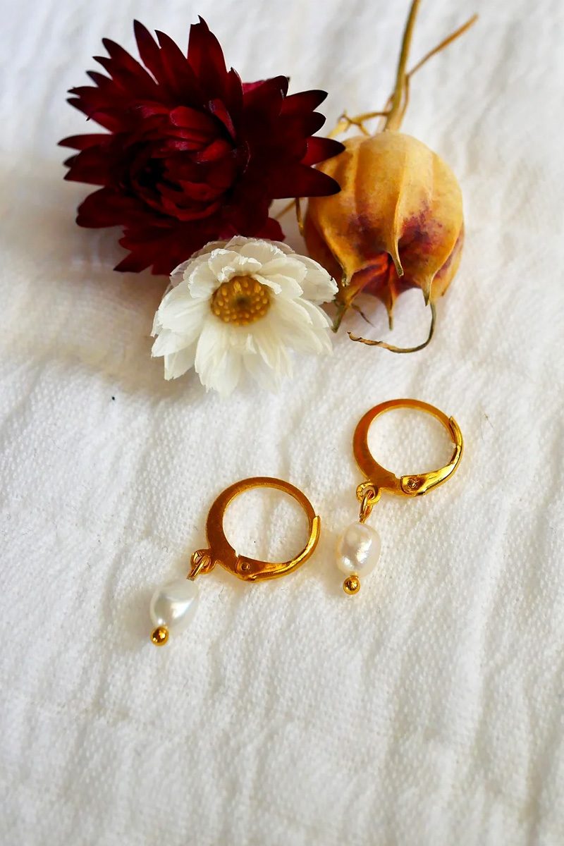 boucles-oreilles-mariage-perles-Lou-Lluvia.jpg