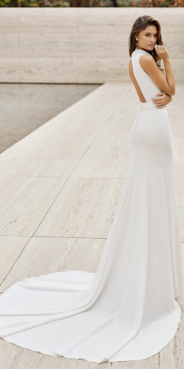 Robe de mariée droite minimaliste de seconde main Rosa Clara