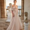 Robe de mariée bustier en tulle avec manches bouffantes amovibles - Pronovias