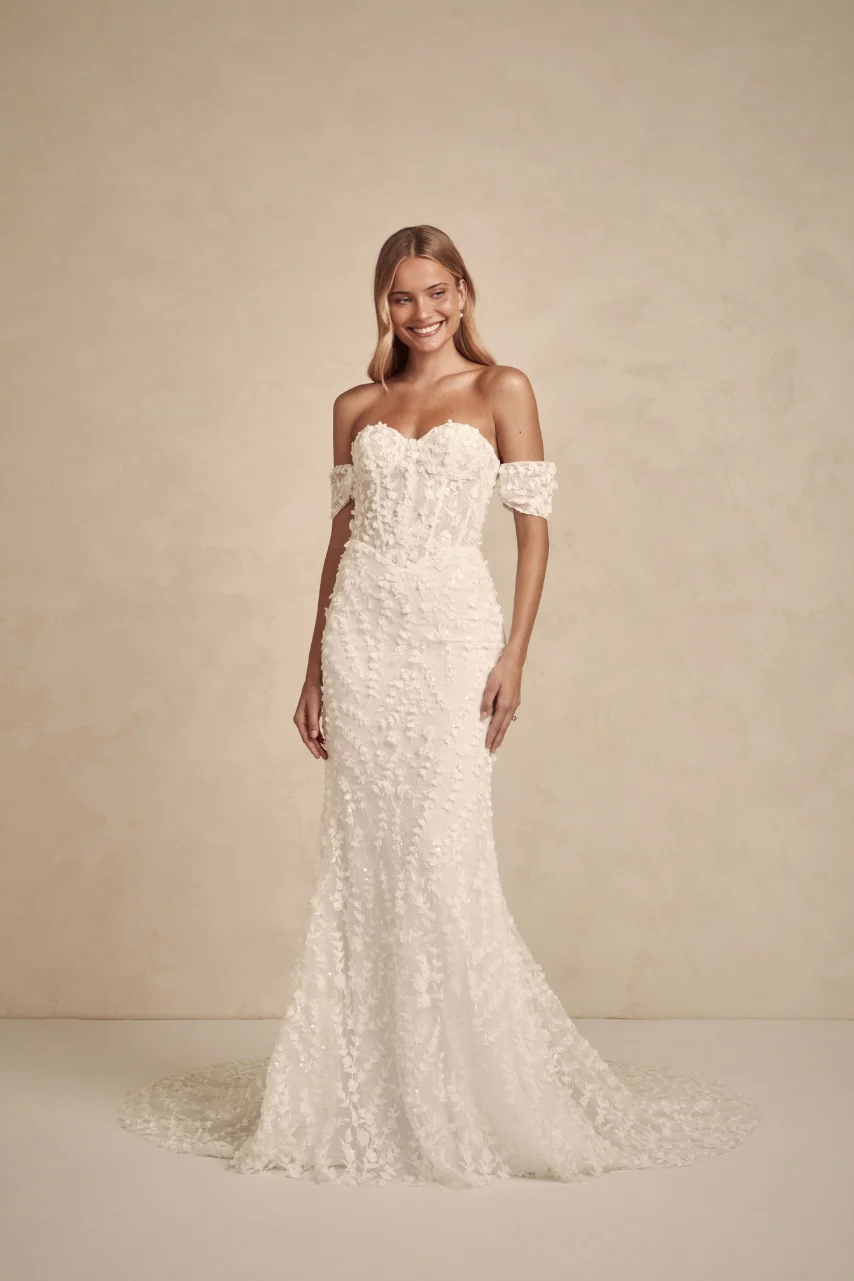 Robe de mariée sirène bustier et manches tombantes de seconde main - La Sève Lyon