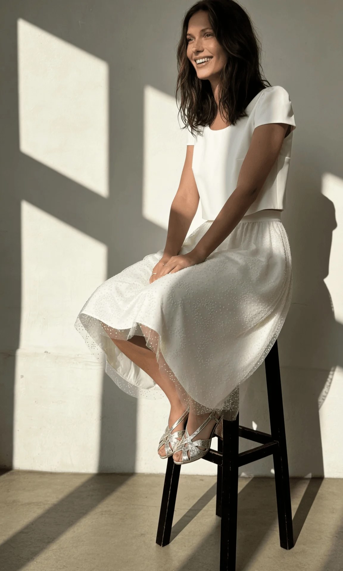 Robe de mariée top et jupe fluide midi laure de Sagazan - La Sève
