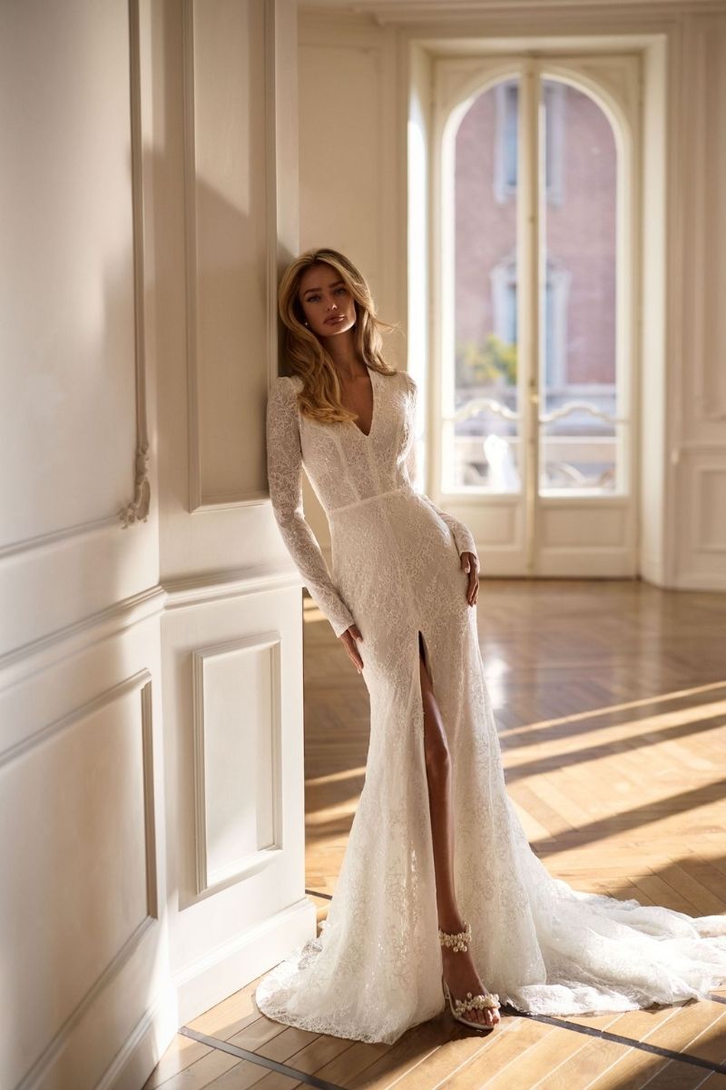 Robe de mariée longue coupe sirène en dentelle - La Sève Lyon 6