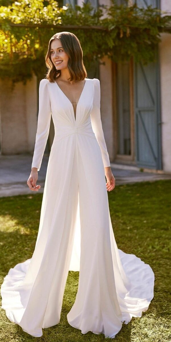 Robe pour mariage d'hiver simple et intemporelle - La Sève Lyon