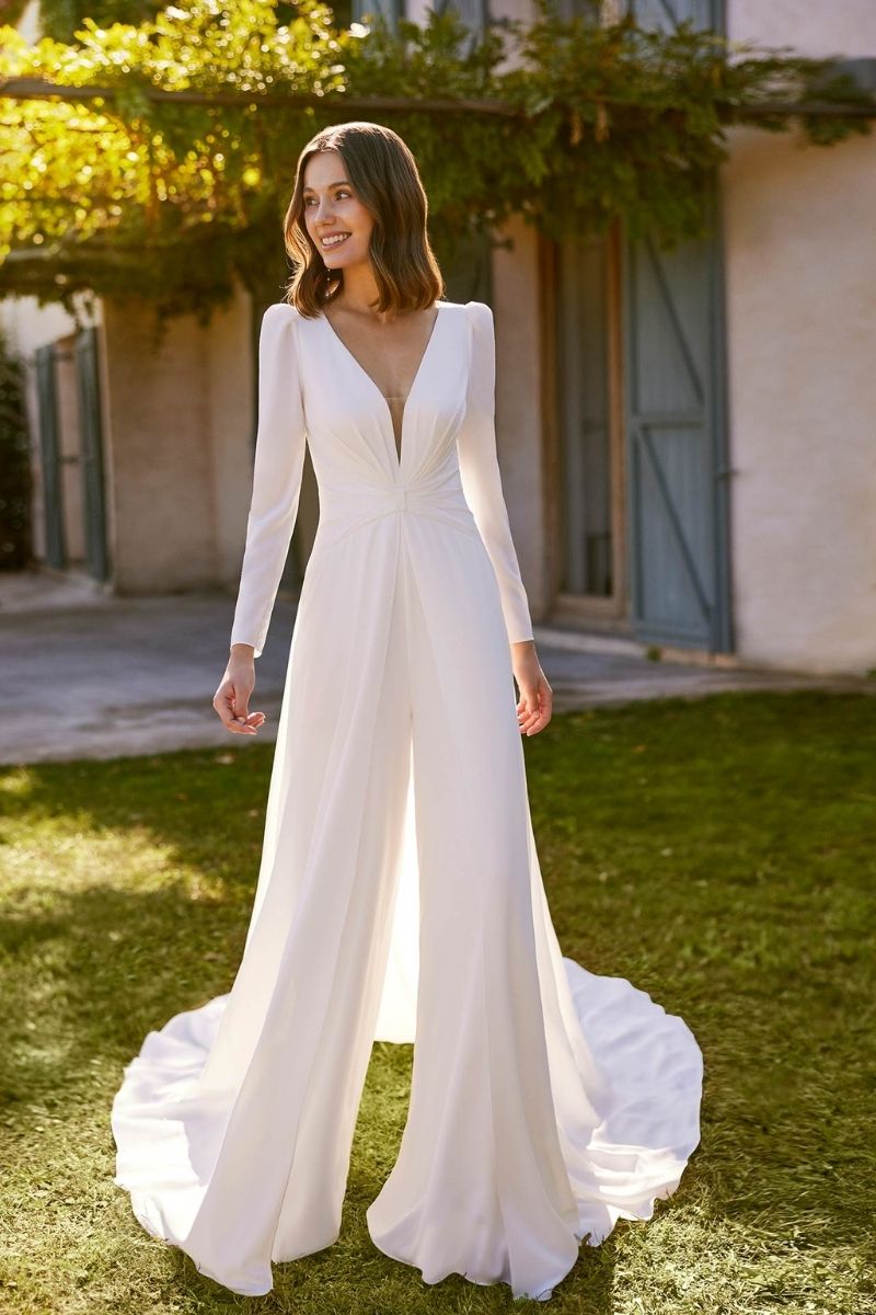 Robe pour mariage d'hiver simple et intemporelle - La Sève Lyon
