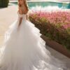 Soana-AdrianaAlier-robes-mariee-occasion-lyon Robe de mariée volumineuse et romantique avec manches amovibles