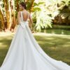 Robes de mariée de seconde main moderne et pas chères à Lyon - La Sève