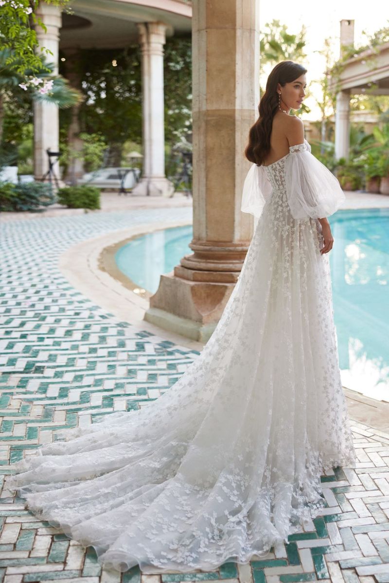 Robe de mariée A-line en tulle fleuri - La Sève à Lyon