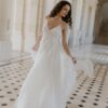 Robe de mariée à bretelles fines d'occasion - La Sève à Lyon 6