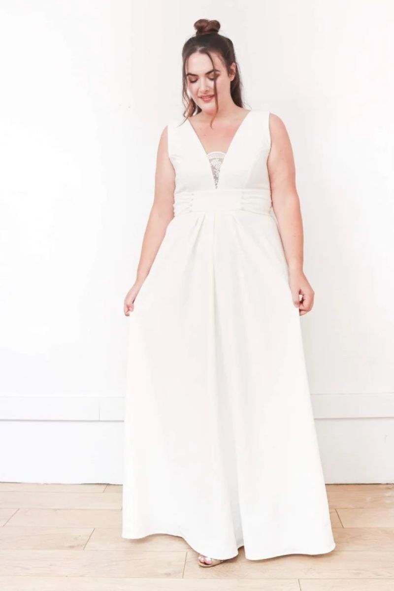 Robe de mariée taille haute avec large ceinture